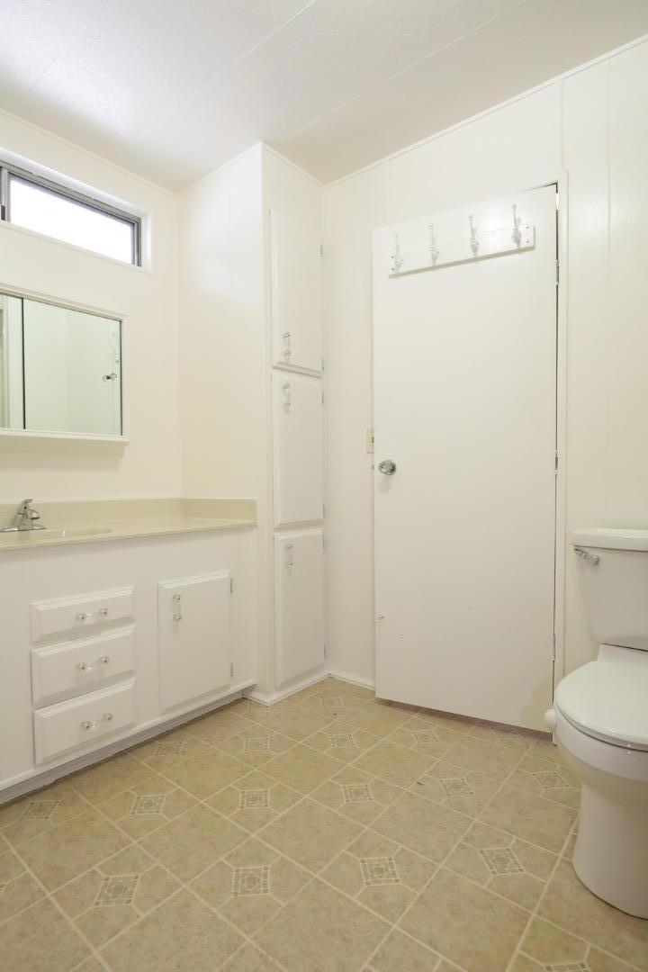 1111 Morse Avenue 59 Property Photo 19
