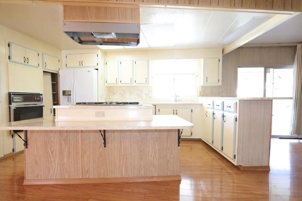 1111 Morse Avenue 59 Property Photo 26