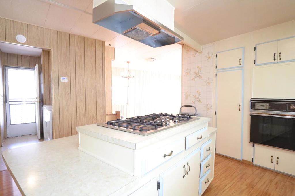 1111 Morse Avenue 59 Property Photo 31