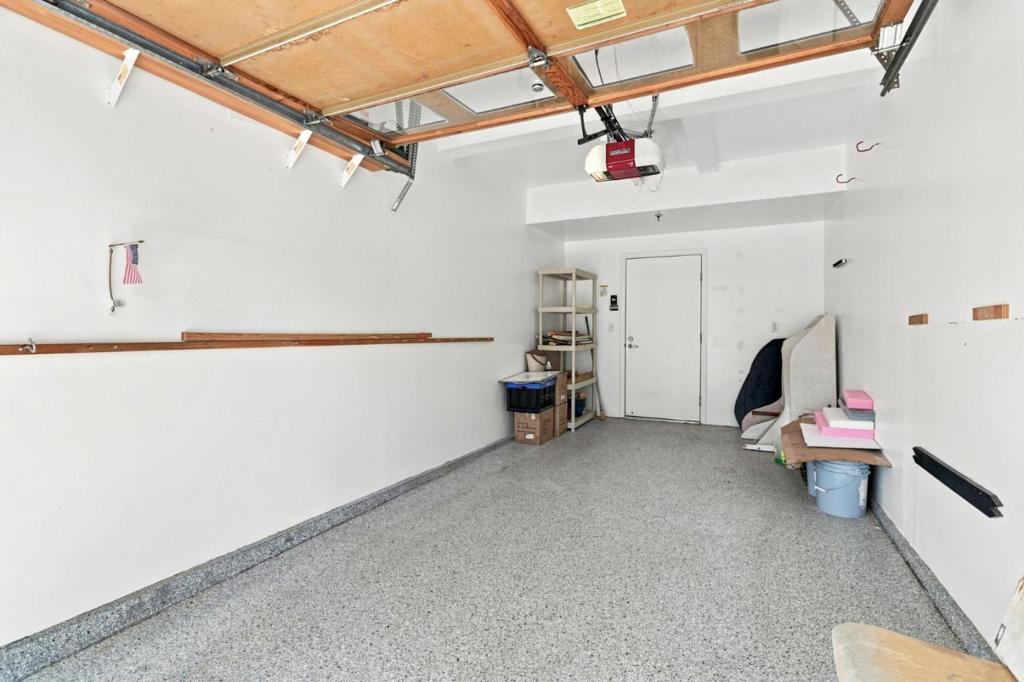 605 Arcadia Terrace 103 Property Photo 19