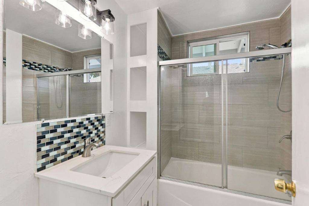 1128 Ebener Street Property Photo 13