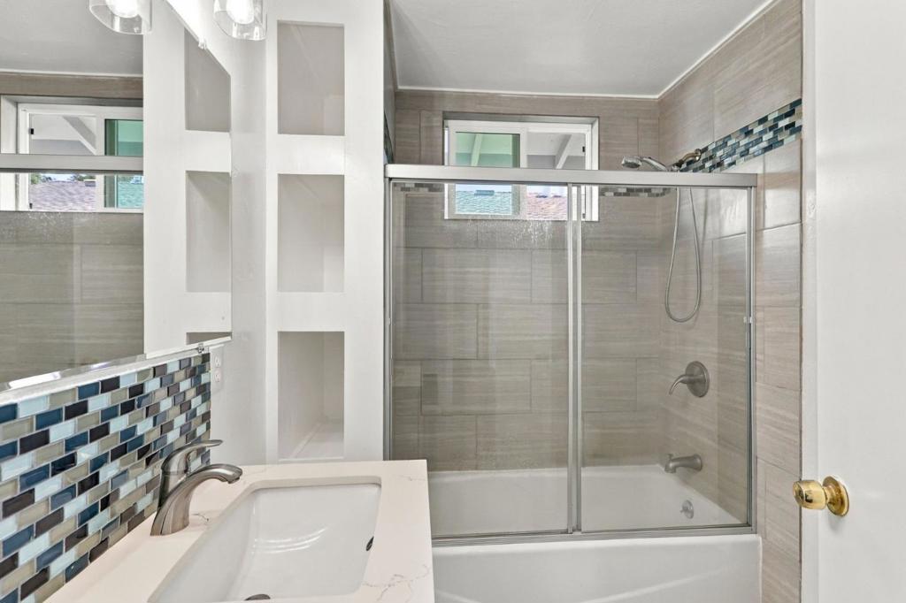 1128 Ebener Street Property Photo 14