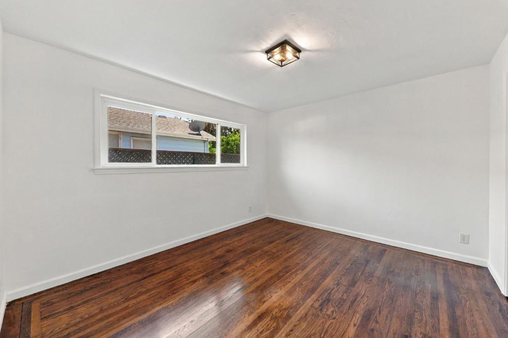 1128 Ebener Street Property Photo 15