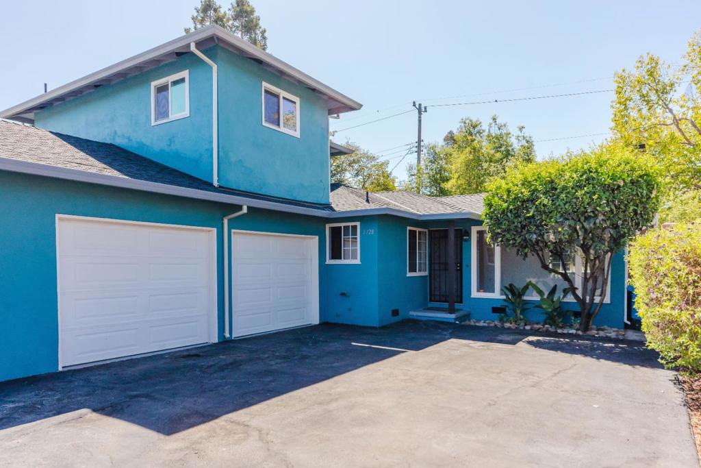 1128 Ebener Street Property Photo 21