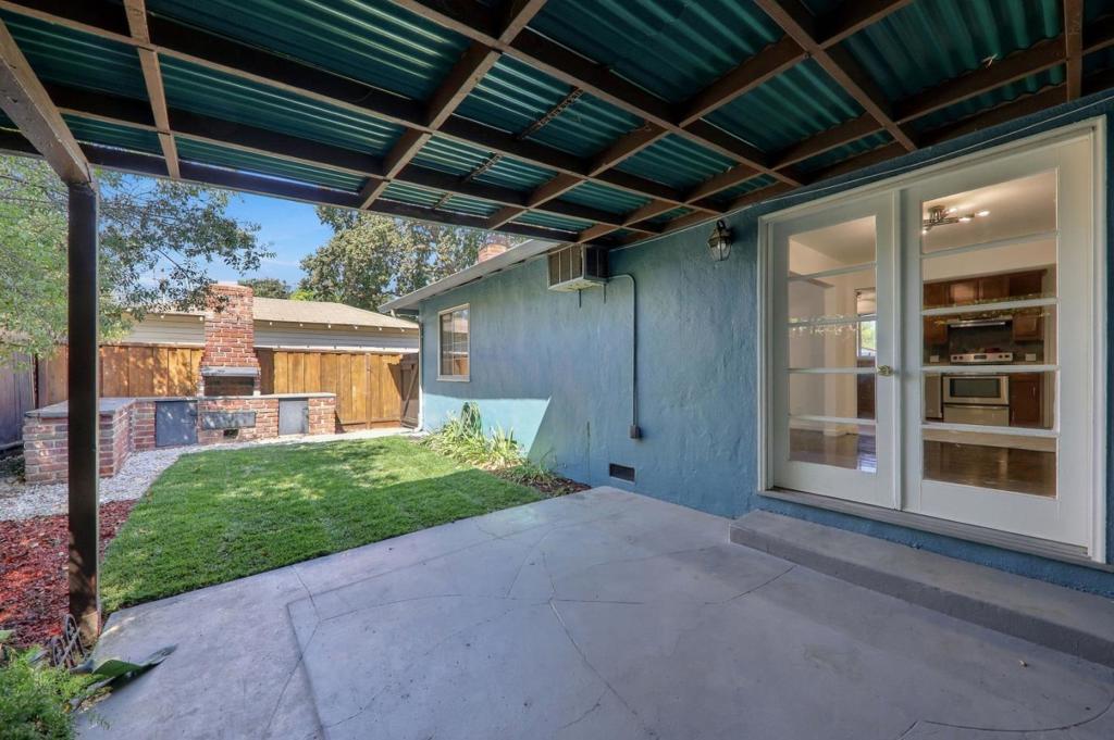 1128 Ebener Street Property Photo 49