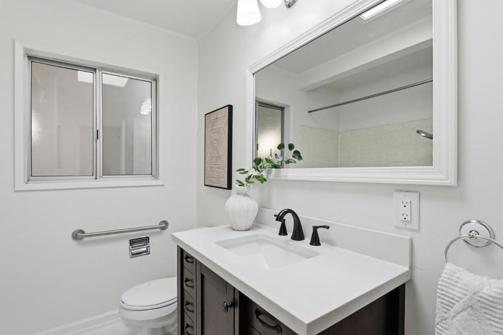 382 E Duane Avenue Property Photo 20