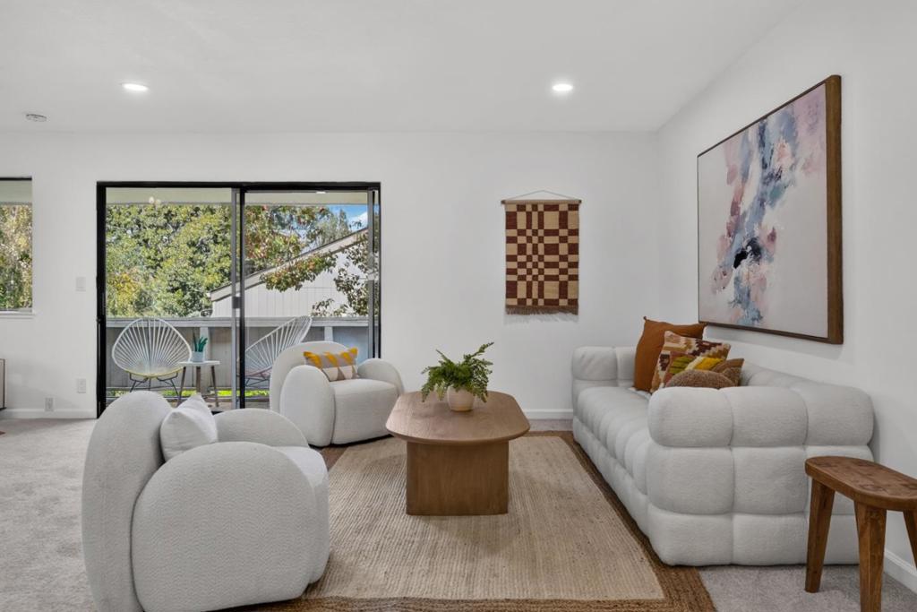 940 Kiely Boulevard D Property Photo 1