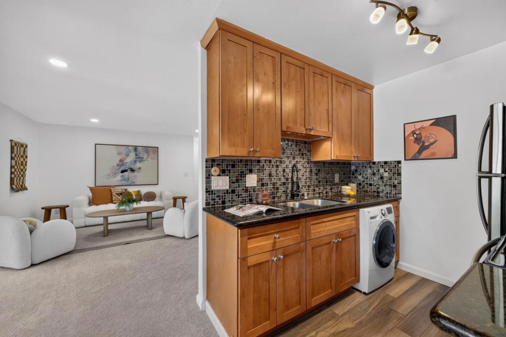 940 Kiely Boulevard D Property Photo 13