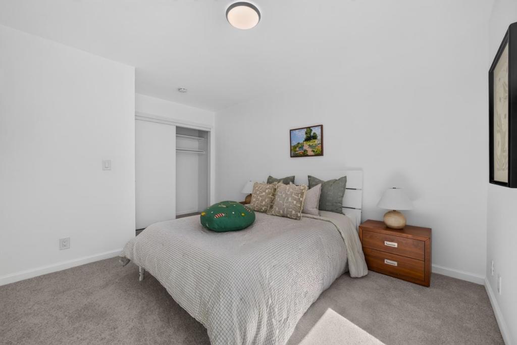 940 Kiely Boulevard D Property Photo 22