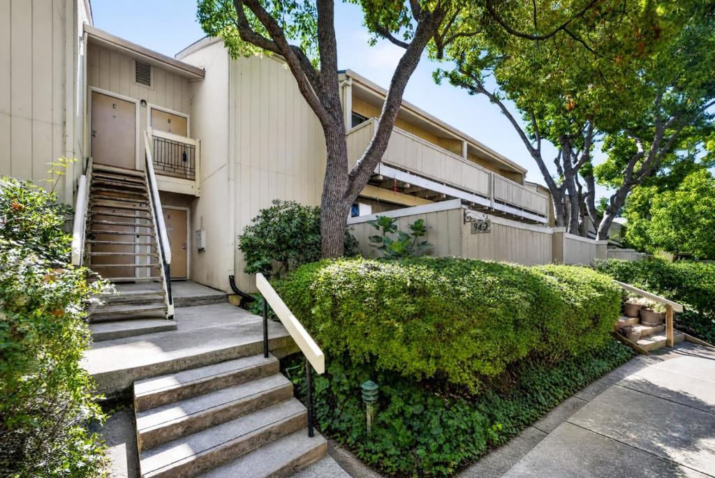 940 Kiely Boulevard D Property Photo 24