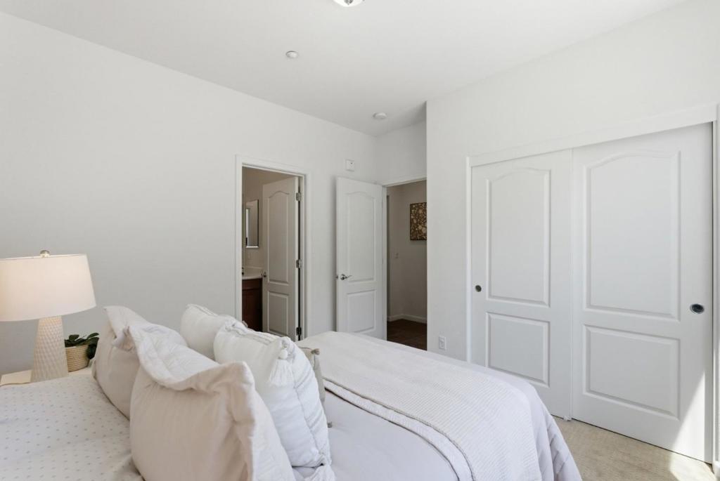 231 Peppermint Tree Terrace 3 Property Photo 25