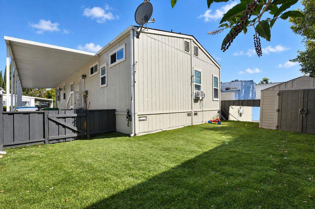 2151 Oakland Road 89 Property Photo 5