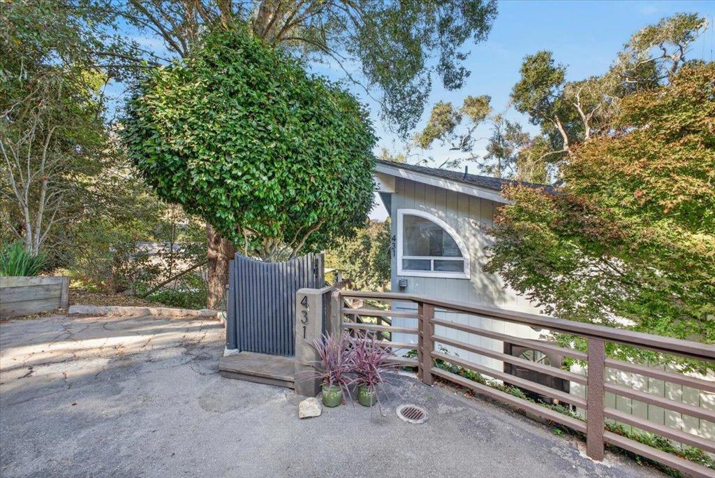 431 Loma Prieta Drive Property Photo 1