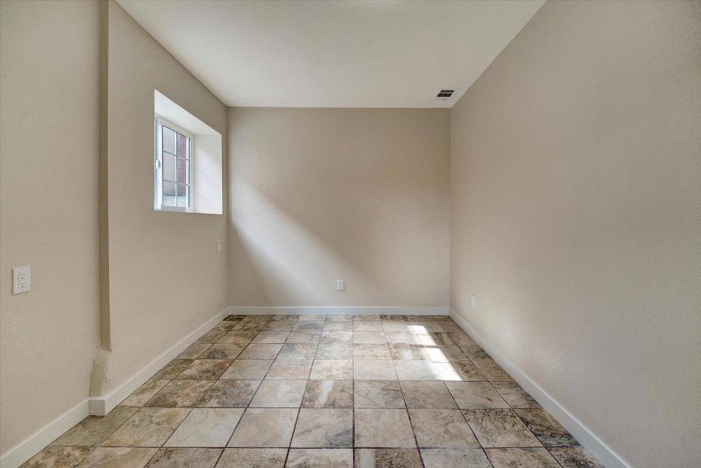 2568 63rd Avenue Property Photo 29