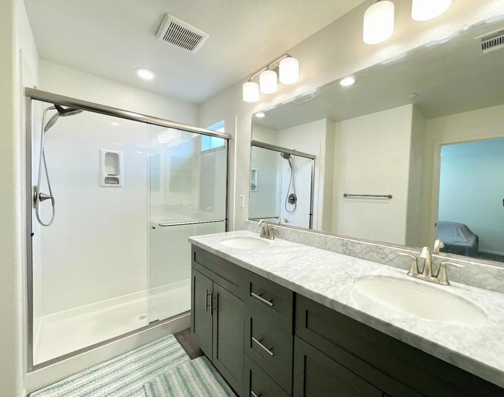 24500 Autumn Mist Way Property Photo 6