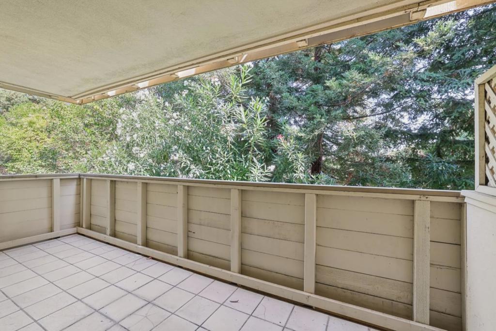 1031 Crestview Drive 216 Property Photo 15