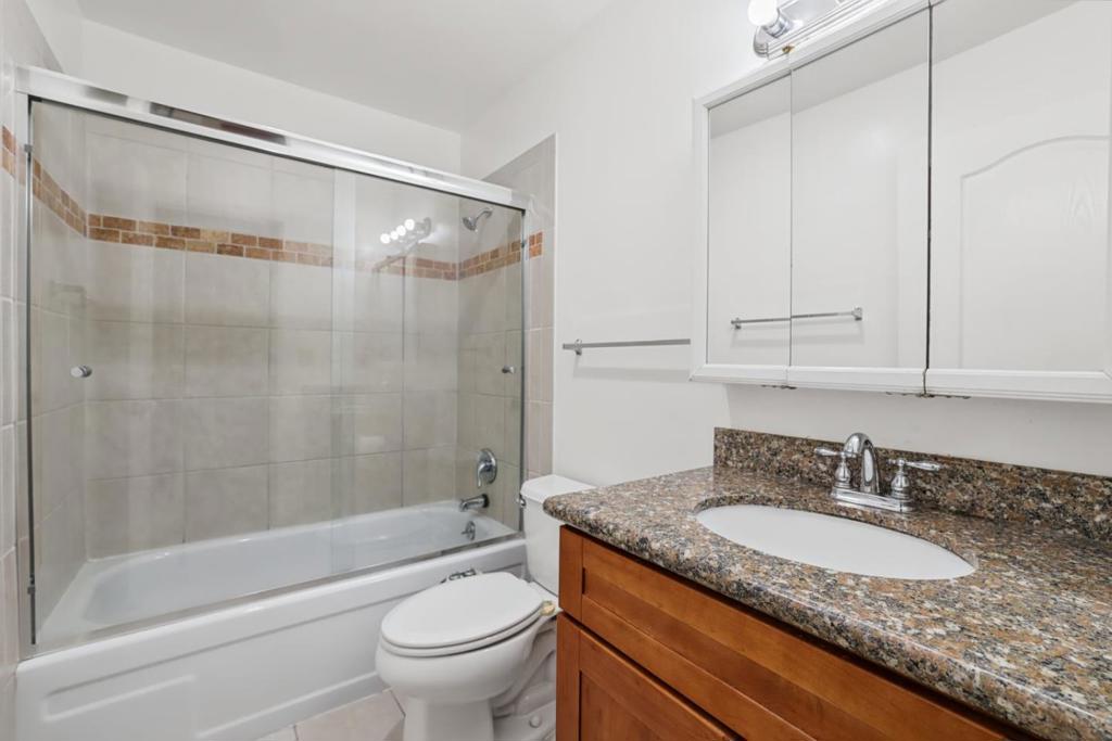 1031 Crestview Drive 216 Property Photo 27
