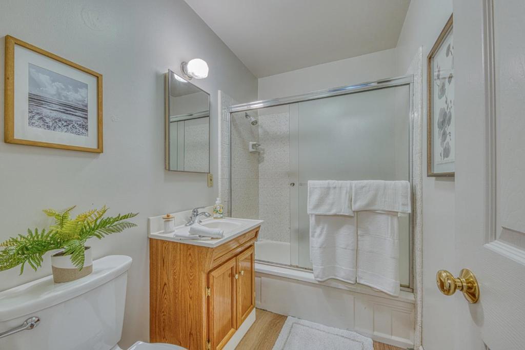 3150 Sycamore Place Property Photo 30