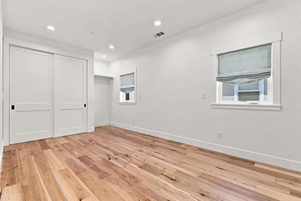 1220 Curtiss Avenue Property Photo 24