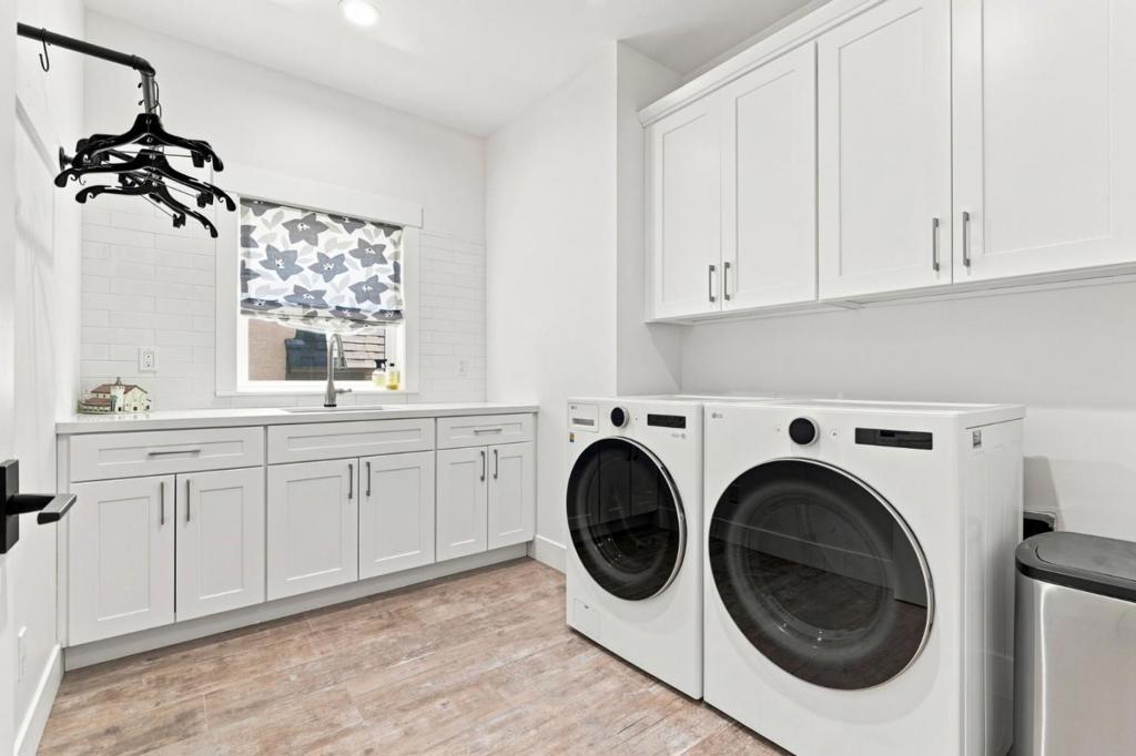1220 Curtiss Avenue Property Photo 34