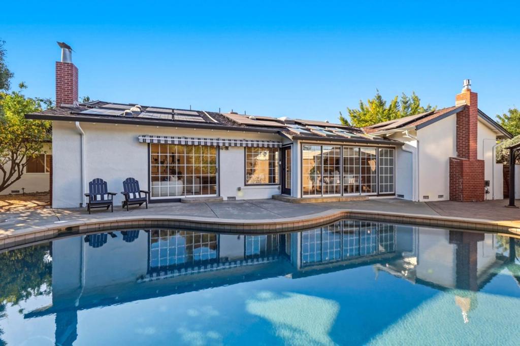 10 Darryl Drive Property Photo 31
