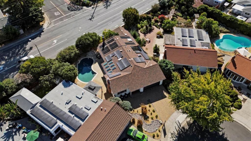 10 Darryl Drive Property Photo 33