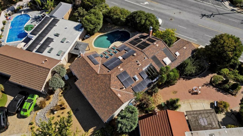 10 Darryl Drive Property Photo 35