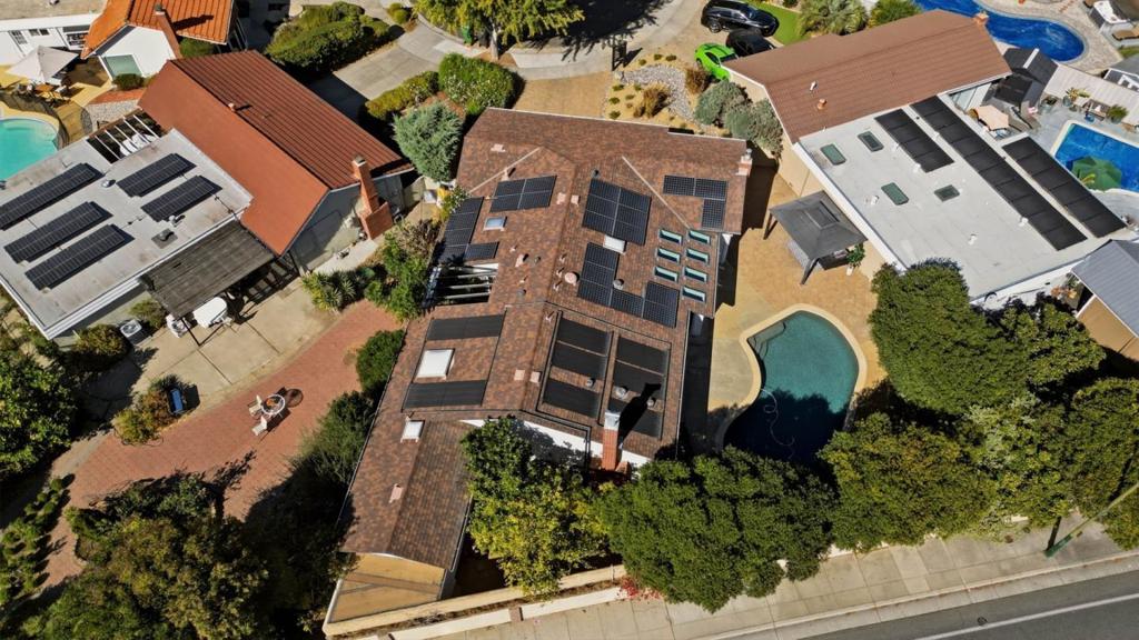 10 Darryl Drive Property Photo 36
