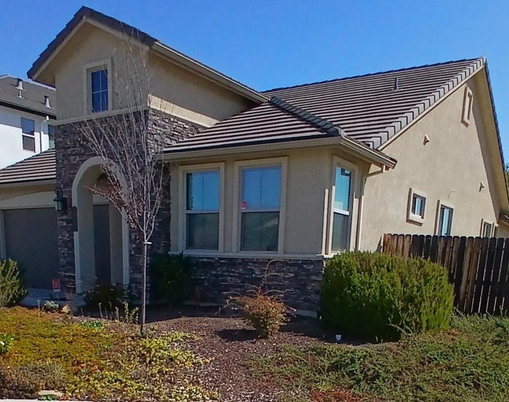1667 Santana Ranch Drive Property Photo 2