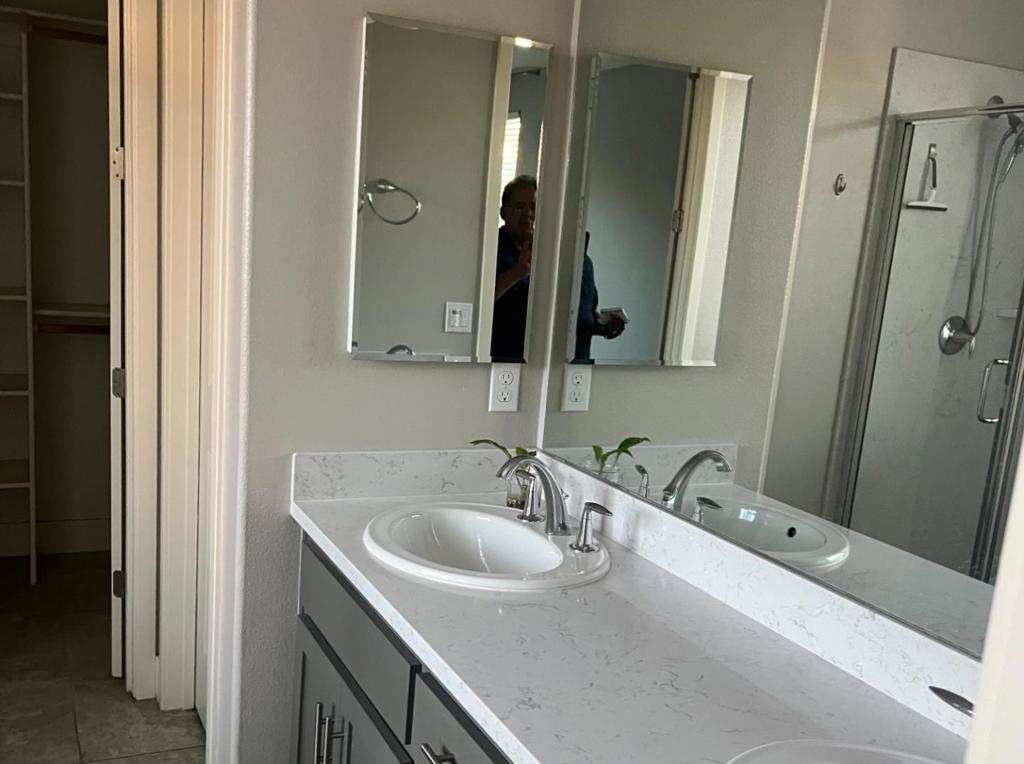 1667 Santana Ranch Drive Property Photo 8