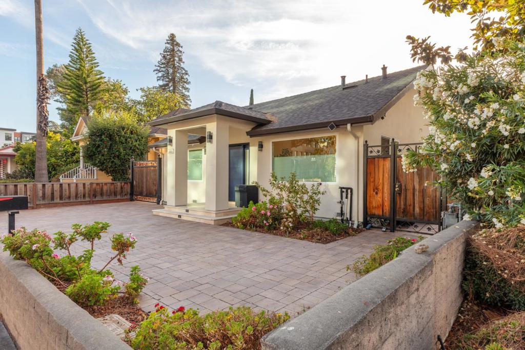 225 S Mathilda Avenue Property Photo 3