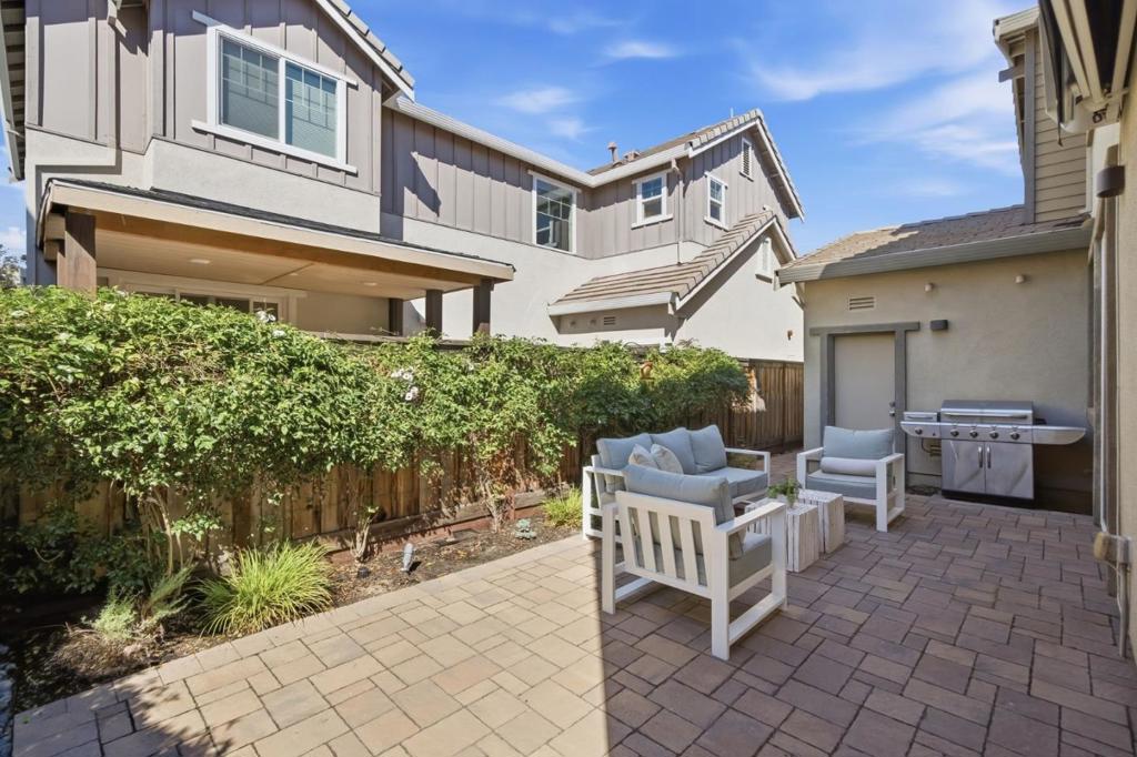 849 Barney Property Photo 35