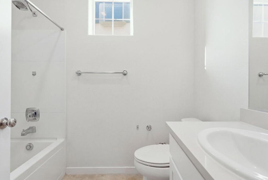 45 E Central Parkway Property Photo 39