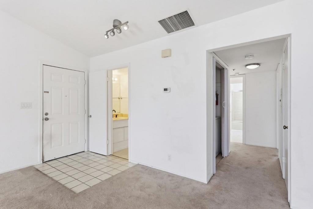 1024 San Luis Circle 722 Property Photo 11