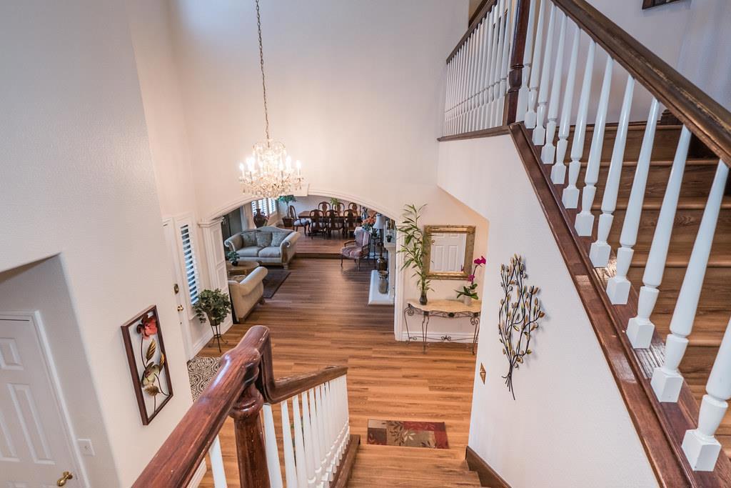 17400 Serene Drive Property Photo 28