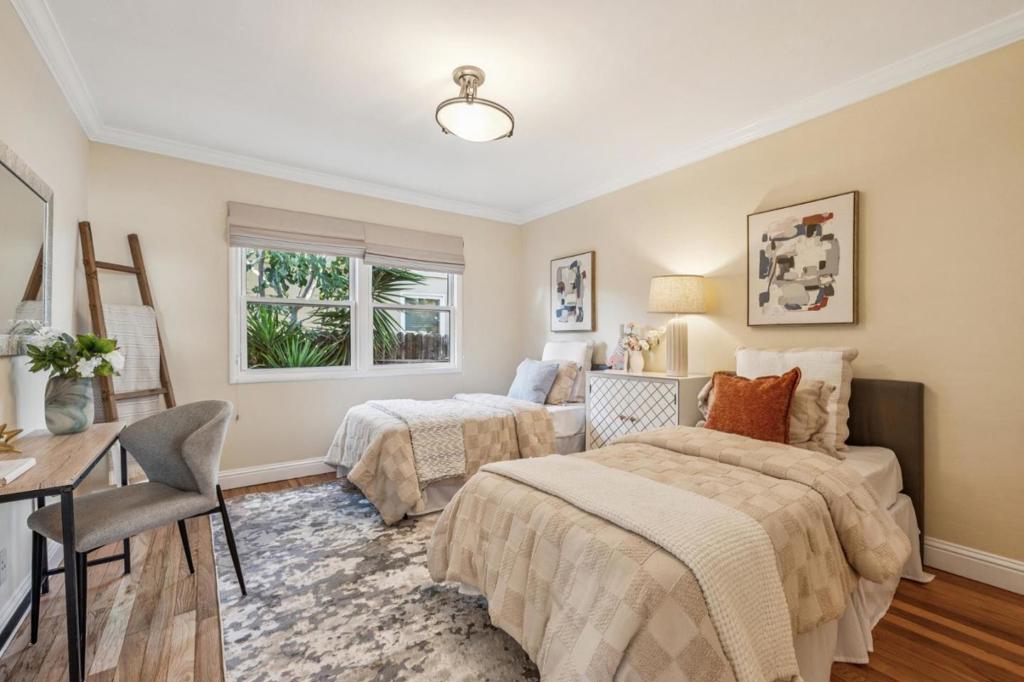 1061 Granada Street Property Photo 41