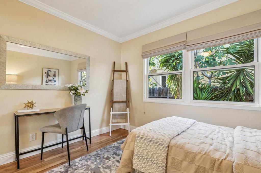1061 Granada Street Property Photo 44
