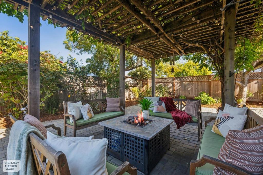 1061 Granada Street Property Photo 58