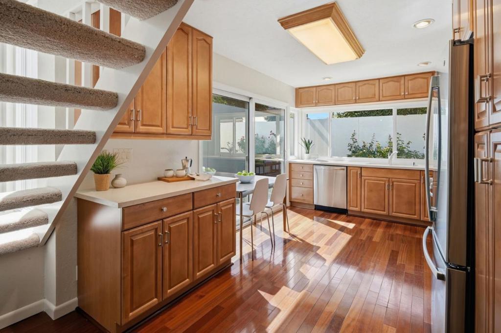 1389 Sydney Drive Property Photo 17