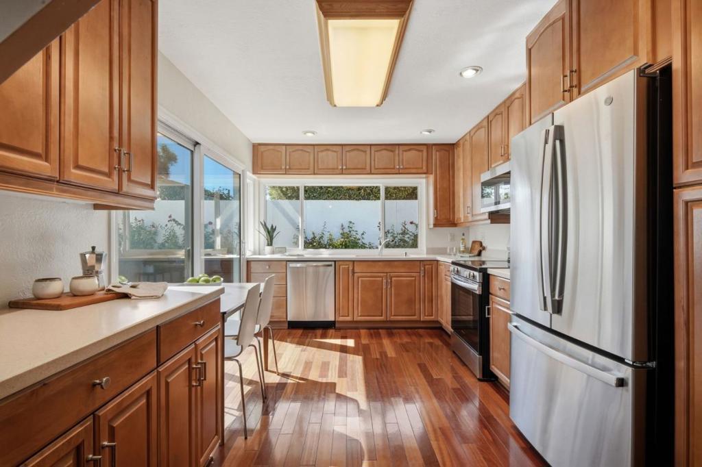 1389 Sydney Drive Property Photo 18