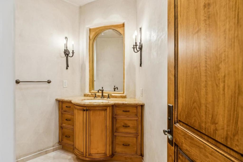 12500 Corbetta Lane Property Photo 42