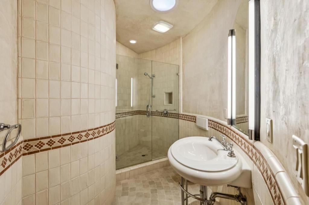 12500 Corbetta Lane Property Photo 74