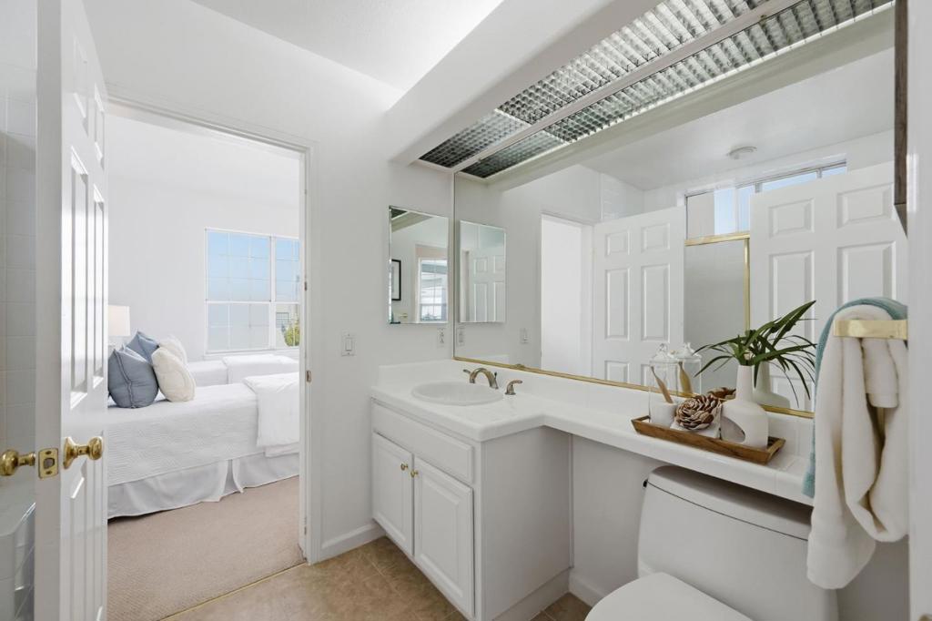720 Promontory Point Lane 2209 Property Photo 24