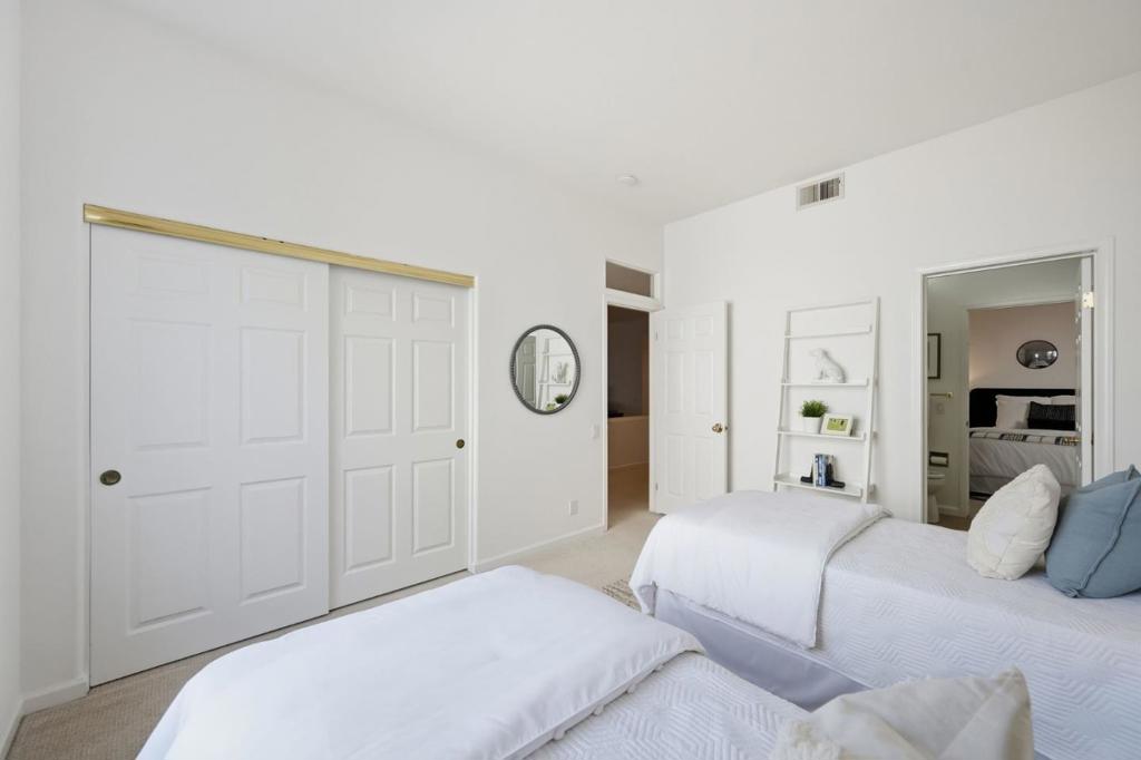 720 Promontory Point Lane 2209 Property Photo 26