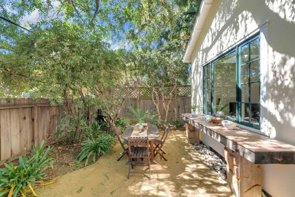 409 Church Street Property Photo 39