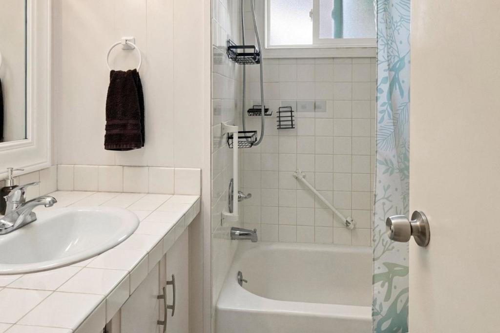 2355 Brommer Street 38 Property Photo 15
