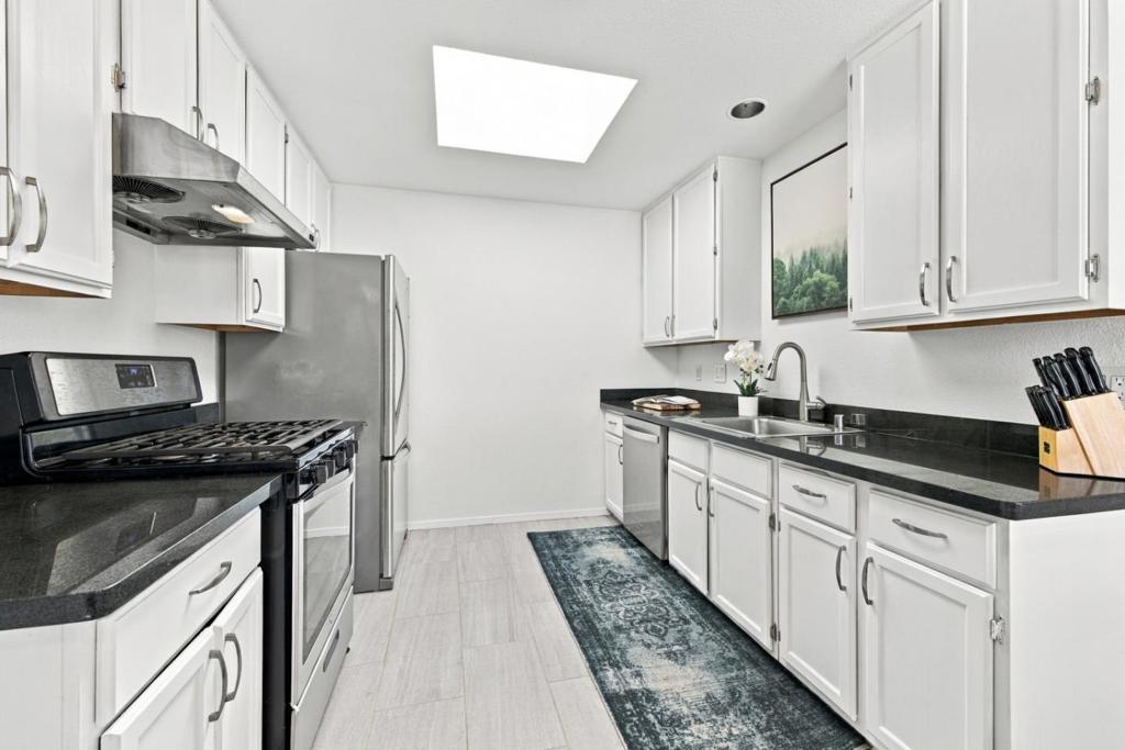ML82062532 Property Photo 12