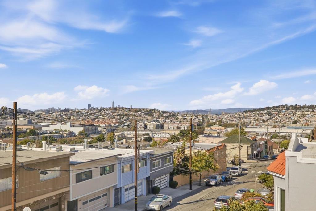 ML82062532 Property Photo 34