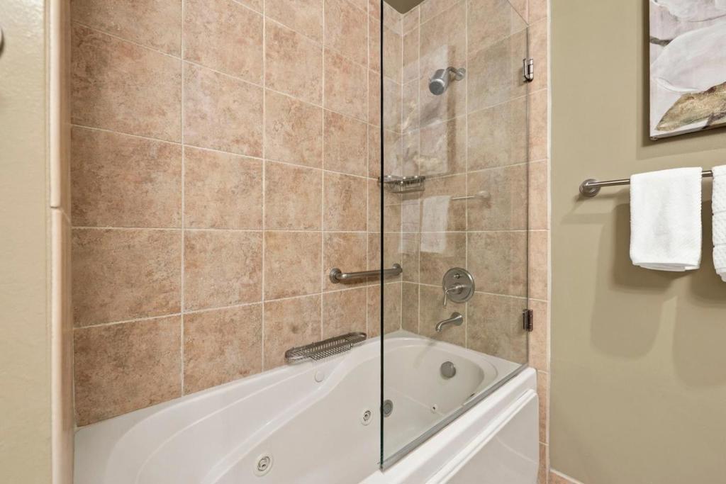 610 Aquarius Lane Property Photo 35