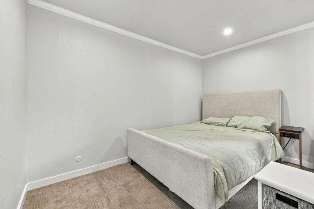 ML82062542 Property Photo 16